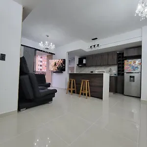 Apartamento Oceana A 5 Star, Medellín
