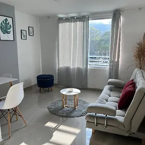 Hermosos Con Excelente Ubicacion Apartamento