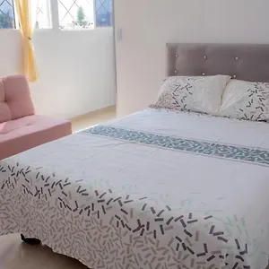 Con Buena Ubicacion Familia Grande Apartamento