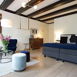 Guest house 1637: Historic Canal View